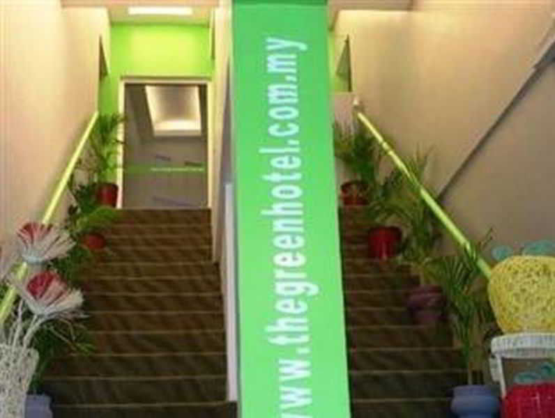 Oyo 479 The Green Hotel Ампанг Екстериор снимка
